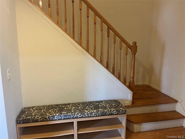 82 Lakeview Drive, Manorville, NY 11949