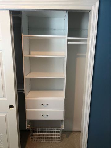 82 Lakeview Drive, Manorville, NY 11949