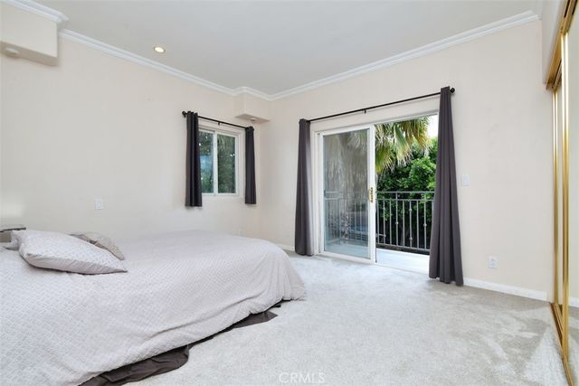 17846 Palora, Encino, CA 91316