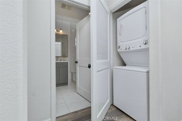 17846 Palora, Encino, CA 91316