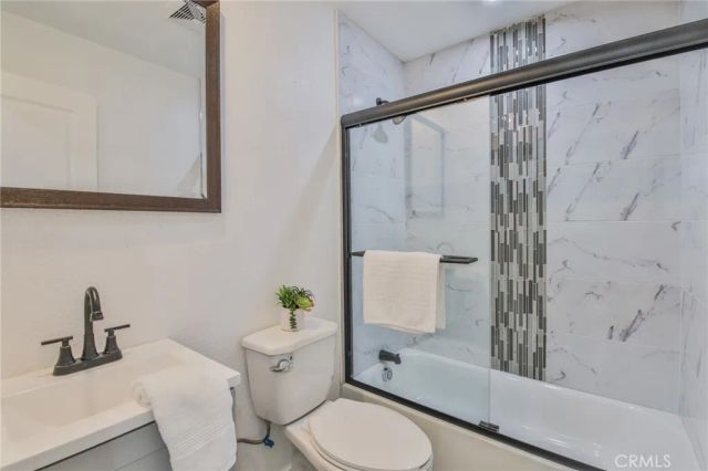 928--930 N Eastman, Los Angeles, CA 90063