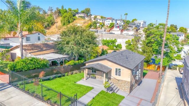 928--930 N Eastman, Los Angeles, CA 90063