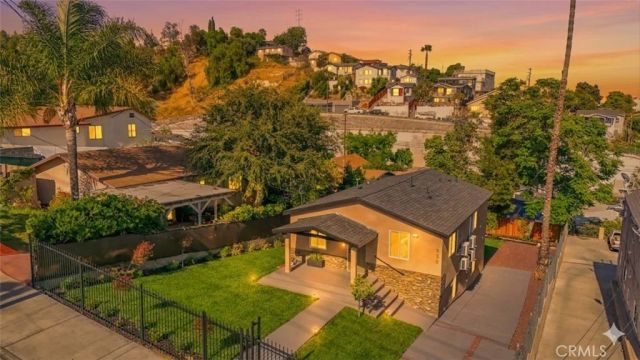 928--930 N Eastman, Los Angeles, CA 90063