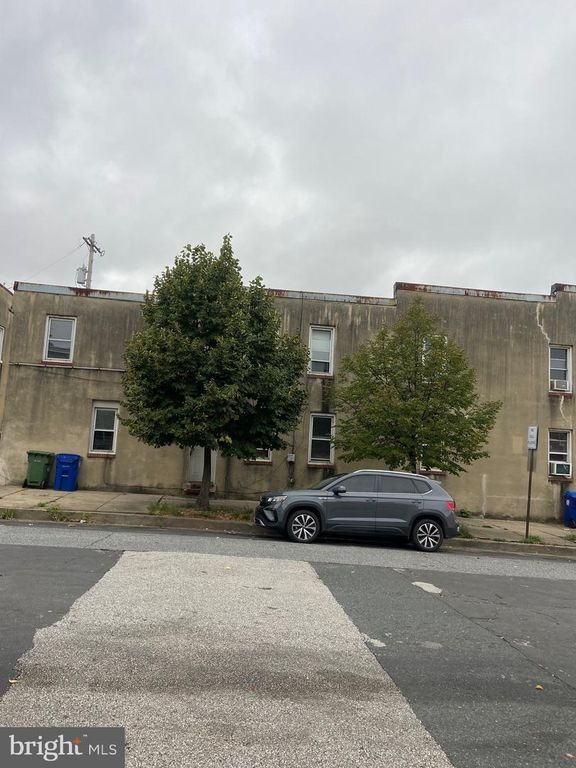 Image 4 of property listing at 2125 ORLEANS ST #1 & 2, Baltimore, MD 21231