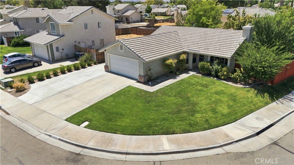 Image 2 of property listing at 44719 Tarragon Drive, Lancaster, CA 93536