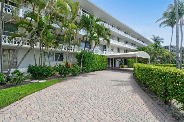 139 Sunrise Avenue 2030, Palm Beach, FL 33480