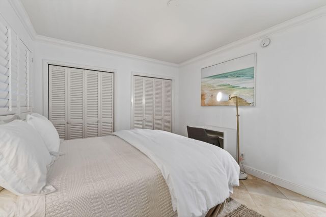 139 Sunrise Avenue 2030, Palm Beach, FL 33480