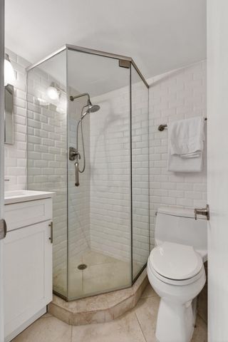 139 Sunrise Avenue 2030, Palm Beach, FL 33480