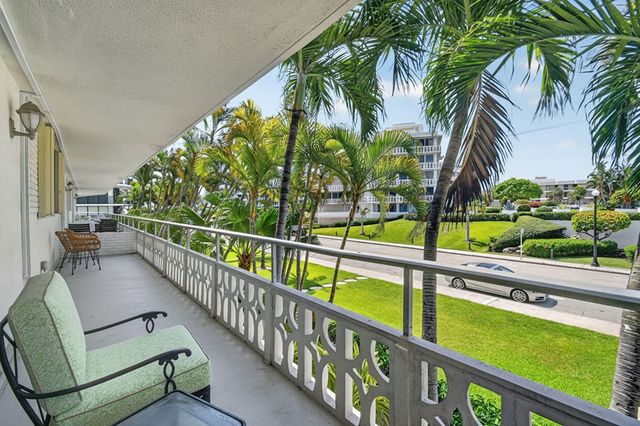 139 Sunrise Avenue 2030, Palm Beach, FL 33480