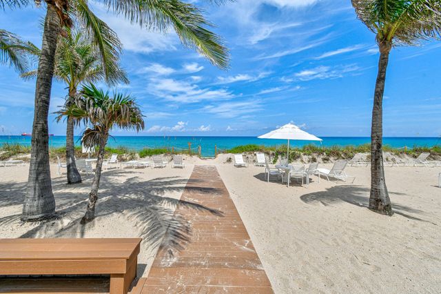 139 Sunrise Avenue 2030, Palm Beach, FL 33480