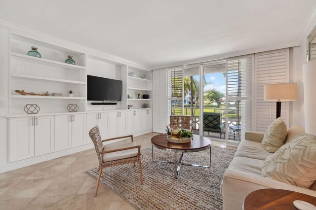 139 Sunrise Avenue 2030, Palm Beach, FL 33480