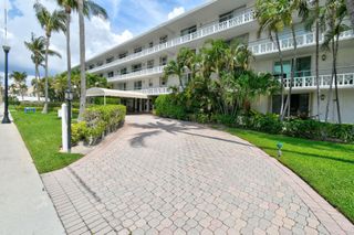 139 Sunrise Avenue 2030, Palm Beach, FL 33480