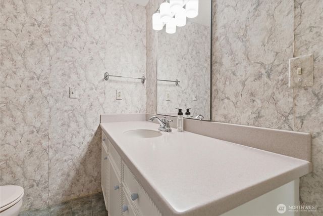 3719 Petersville Road NE, Bremerton, WA 98310