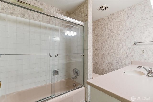 3719 Petersville Road NE, Bremerton, WA 98310