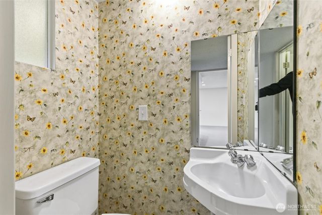 3719 Petersville Road NE, Bremerton, WA 98310