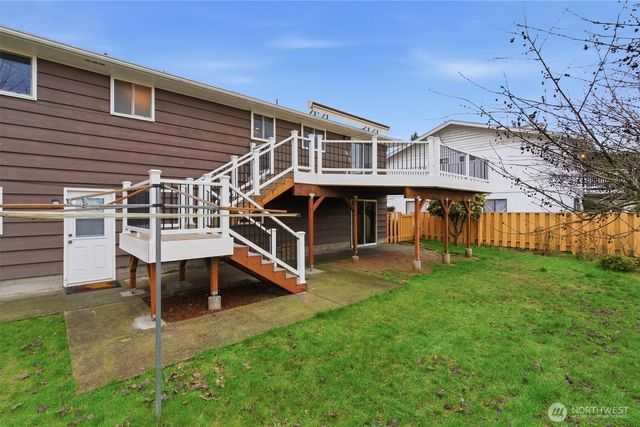 3719 Petersville Road NE, Bremerton, WA 98310