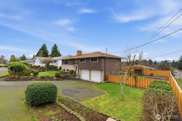 3719 Petersville Road NE, Bremerton, WA 98310