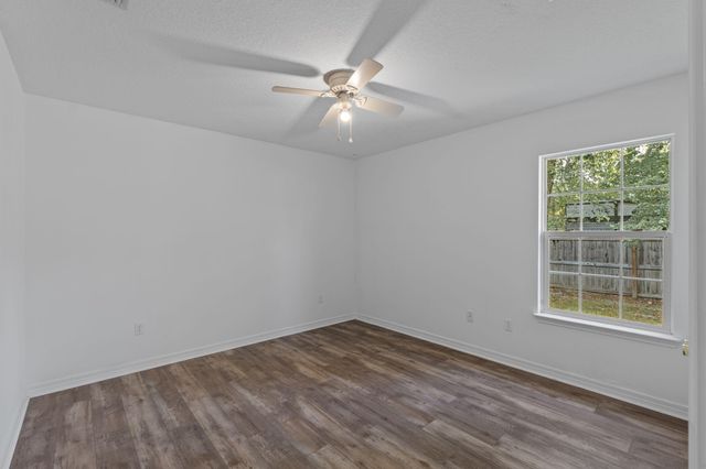 1939 Anchor Drive, Navarre, FL 32566