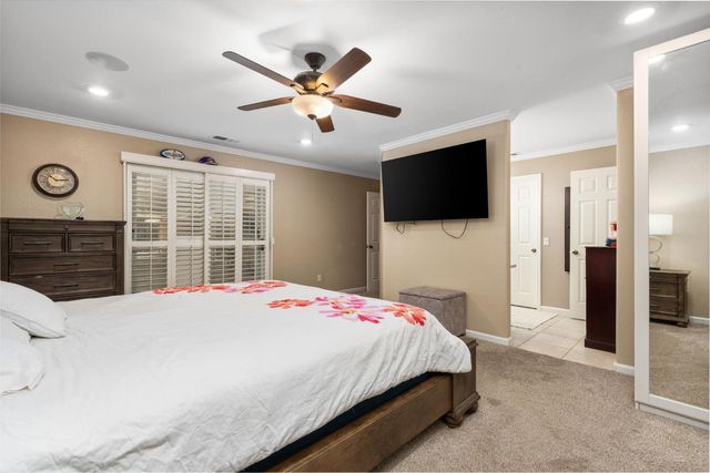 10024 E Bullard Avenue, Clovis, CA 93619