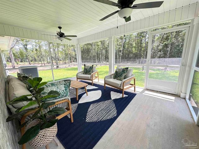 5255 Wahoo Rd, Pace, FL 32571