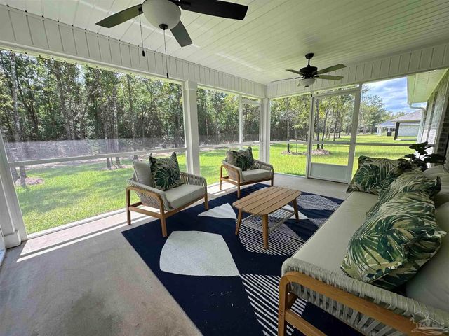 5255 Wahoo Rd, Pace, FL 32571