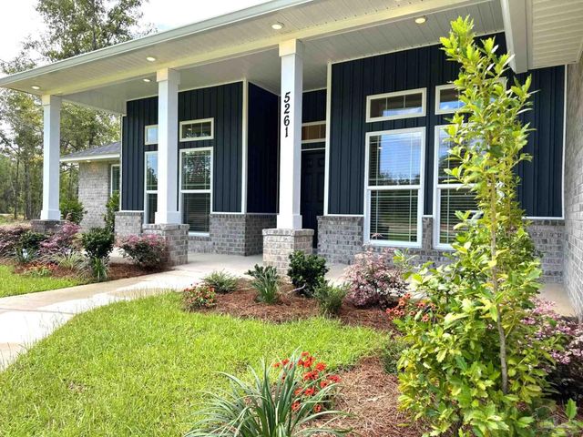 5255 Wahoo Rd, Pace, FL 32571