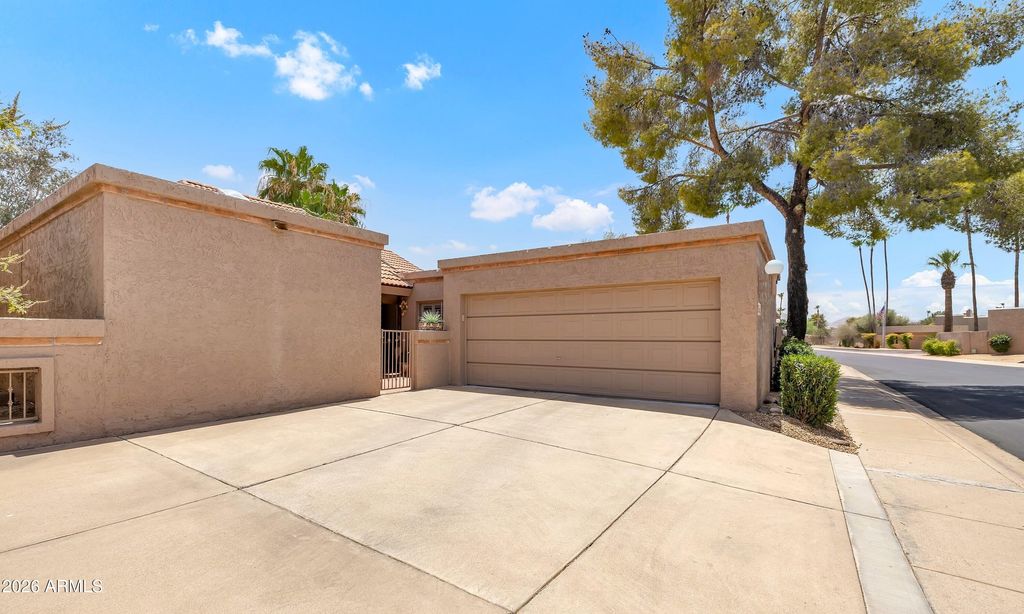 12611 N 41ST Place, Phoenix, AZ 85032 — photo 4