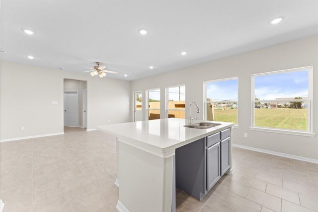 1354 Mixander Way, La Porte, TX 77571