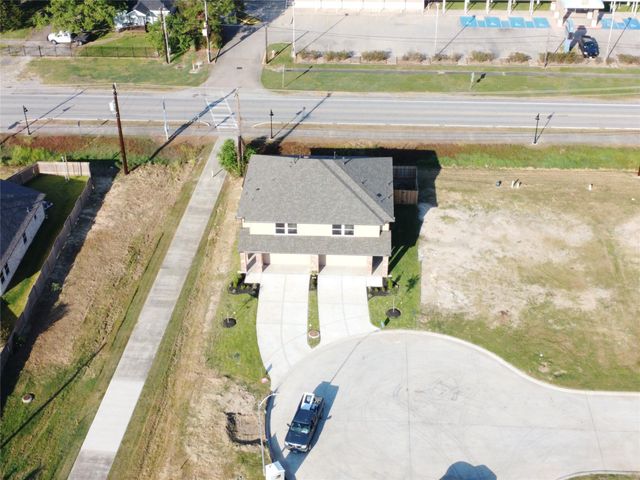 1354 Mixander Way, La Porte, TX 77571