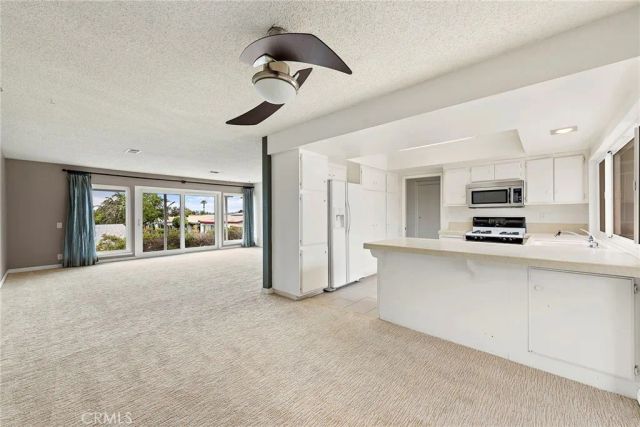 3808 Vista Campana South 52, Oceanside, CA 92057