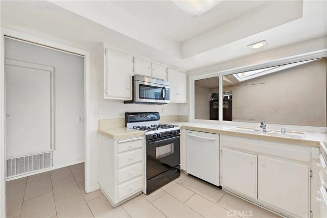 3808 Vista Campana South 52, Oceanside, CA 92057
