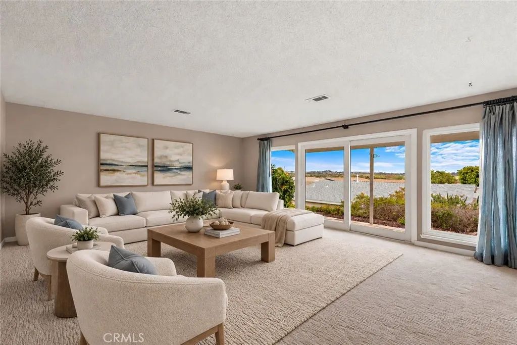 3808 Vista Campana South 52, Oceanside, CA 92057