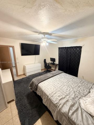 1100 N 24th Avenue, Hollywood, FL 33020