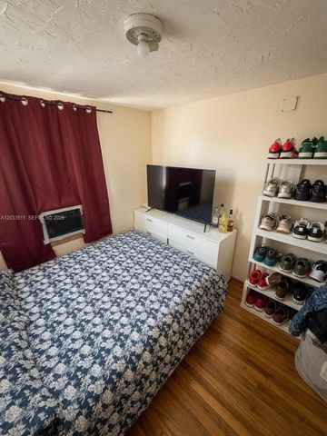 1100 N 24th Avenue, Hollywood, FL 33020