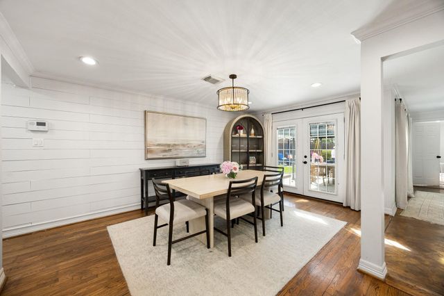 1815 Chantilly Lane, Houston, TX 77018