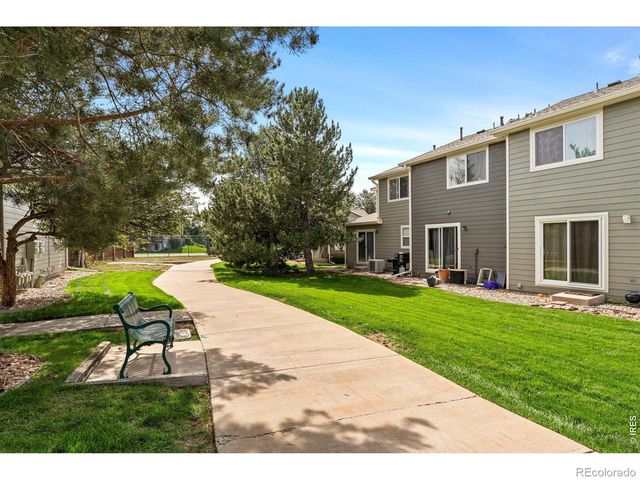 51 21st Avenue 16, Longmont, CO 80501