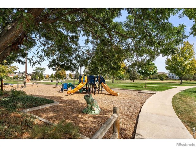 51 21st Avenue 16, Longmont, CO 80501
