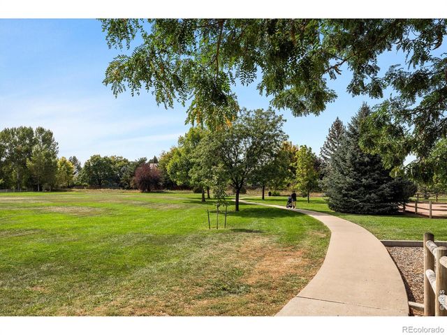 51 21st Avenue 16, Longmont, CO 80501