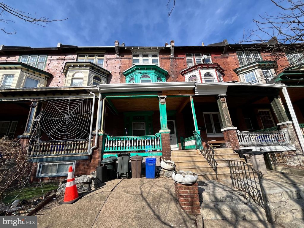 4525 SANSOM ST, Philadelphia, PA 19139