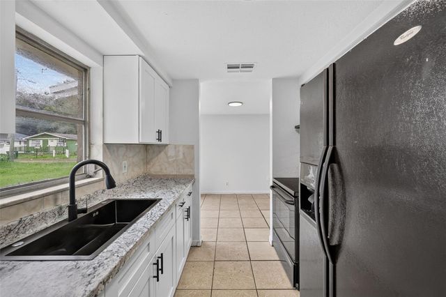 3311 E CHELSEA STREET, Tampa, FL 33610