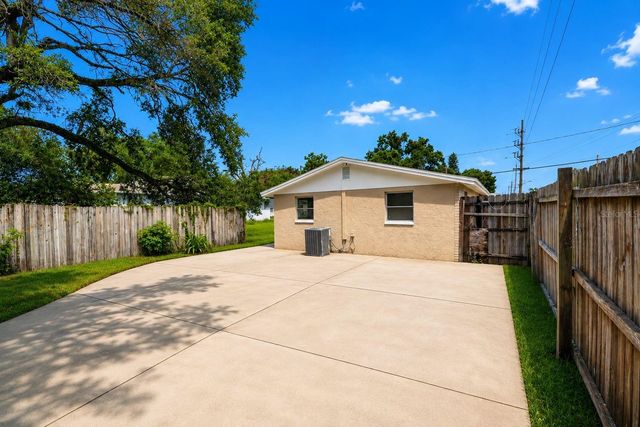 3311 E CHELSEA STREET, Tampa, FL 33610