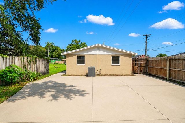 3311 E CHELSEA STREET, Tampa, FL 33610