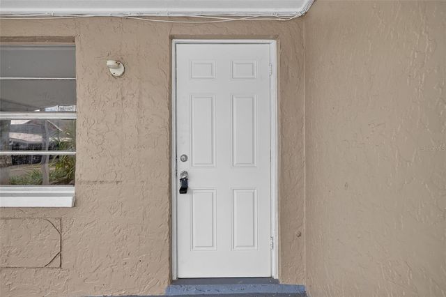 3311 E CHELSEA STREET, Tampa, FL 33610