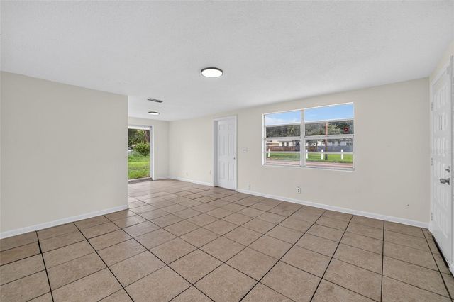 3311 E CHELSEA STREET, Tampa, FL 33610