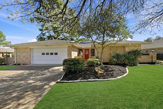 718 Kiowa Drive W, Lake Kiowa, TX 76240