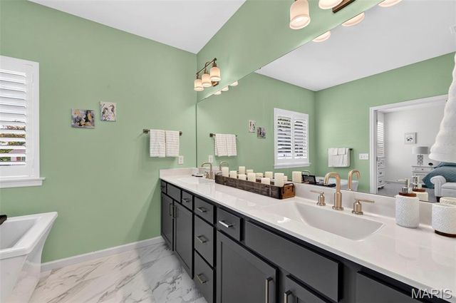 6803 Preservation Parkway, Affton, MO 63123