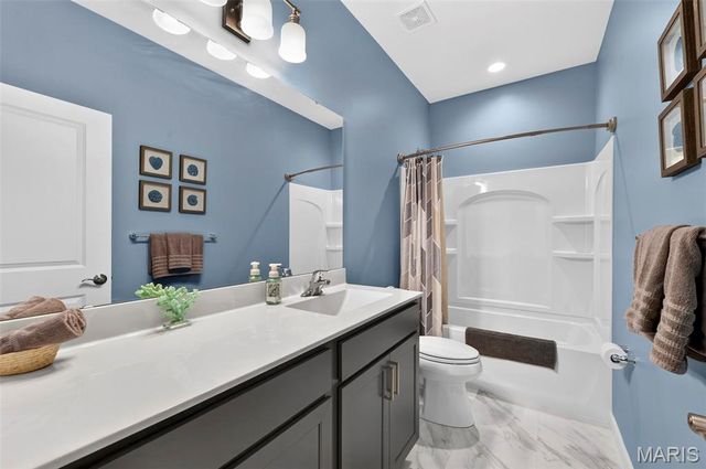 6803 Preservation Parkway, Affton, MO 63123