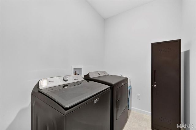 6803 Preservation Parkway, Affton, MO 63123