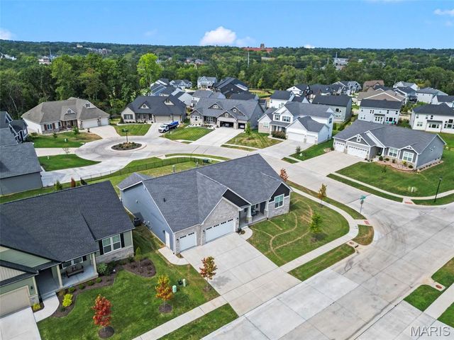 6803 Preservation Parkway, Affton, MO 63123