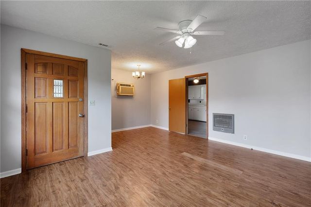168 Holcomb Road, Calhoun, GA 30701